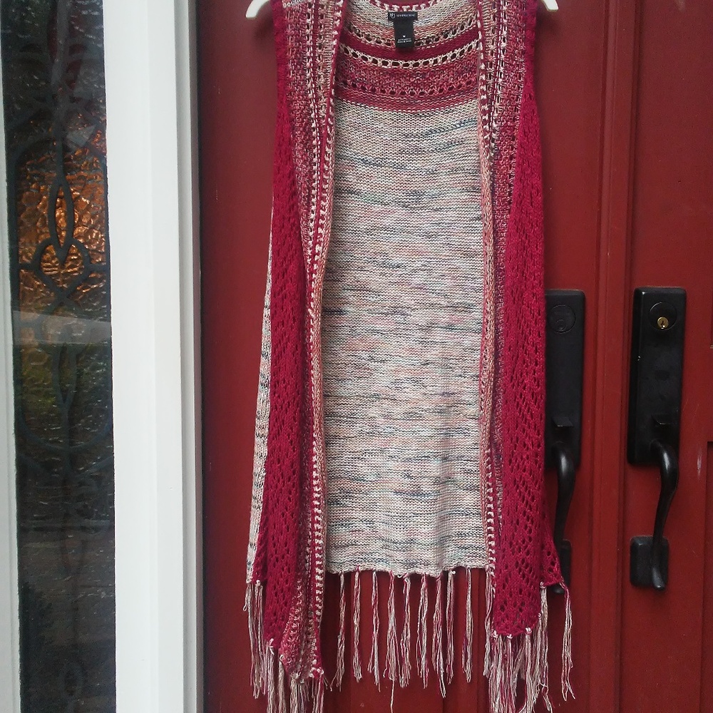 New Directions Sweater Vest Size M